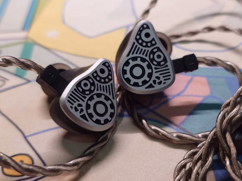 Binary Acoustics Dynaquattro – ALLダイナミックドライバー、異彩を放つ製品をチェック 28 20240630 223238780