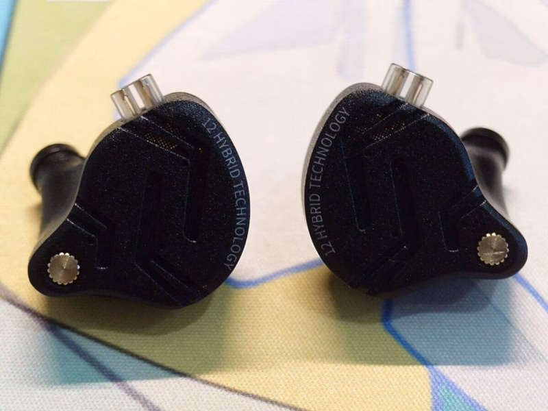 KZ ZS12 Pro X – 涼しげな寒色に低音域の豊かさをマッチさせた、同社新製品が登場 15 20240705 142251500