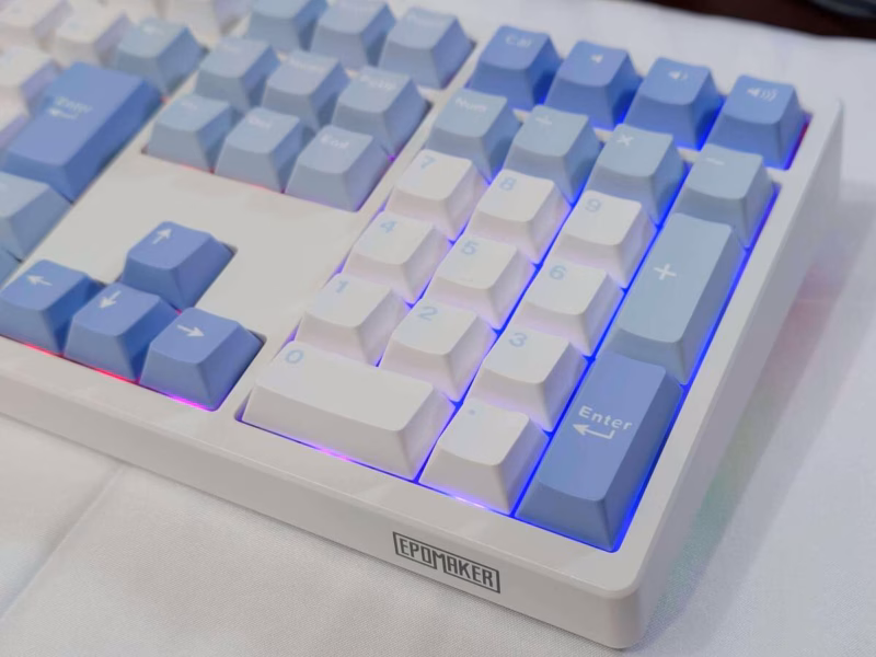 EPOMAKER TH108 – 静音・多接続・拡張性を実用ラインでまとめたフルサイズキーボード 11 20251215 1826014893
