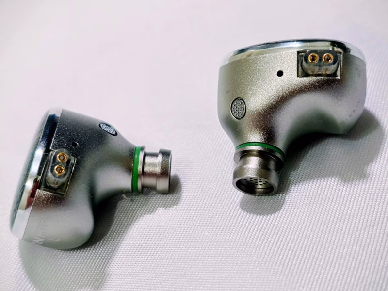 TINHiFi T6 – 中高音域の見通しを活かした、静かなハイブリッドモデル 13 tinhifi t6 05