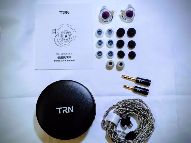 TRN Dolphin & Medusa – 方向性の異なる2台のイヤホンを一挙にご紹介 11 trn d m 04
